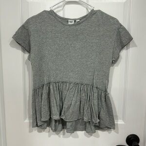 EUC heather gray Gap Kids short sleeve peplum top size L